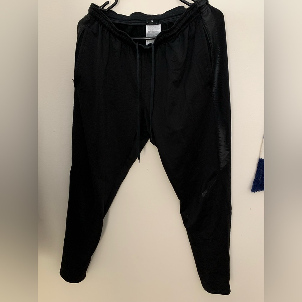 Nike dri-fit joggers